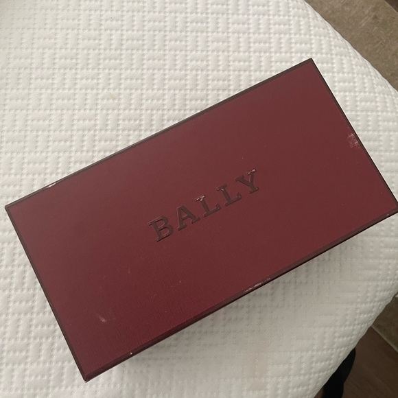 NWOT Bally Dossy Sandals - Picture 12 of 12